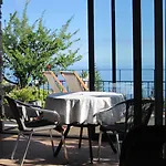 Banda Do Sol Self Catering بيت للعطل Estreito Da Calheta