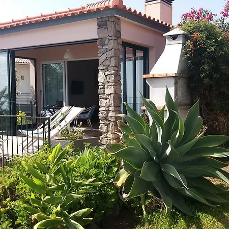 Semesterbostad Banda Do Sol Self Catering Estreito Da Calheta