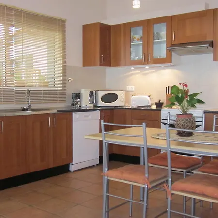 펜션 Banda Do Sol Self Catering Estreito Da Calheta