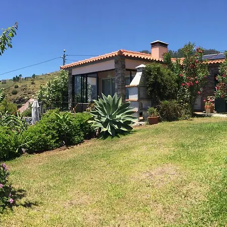 Banda Do Sol Self Catering * Estreito Da Calheta