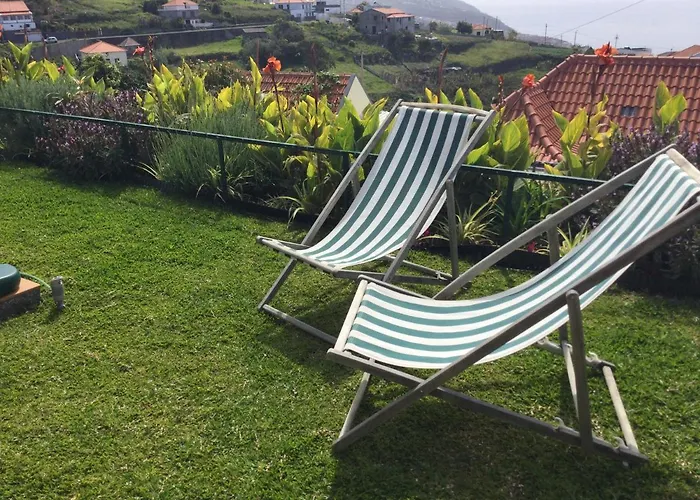 Banda Do Sol Self Catering Дом отдыха Estreito Da Calheta