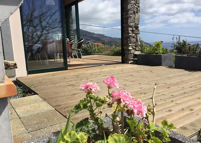 Banda Do Sol Self Catering * Estreito Da Calheta